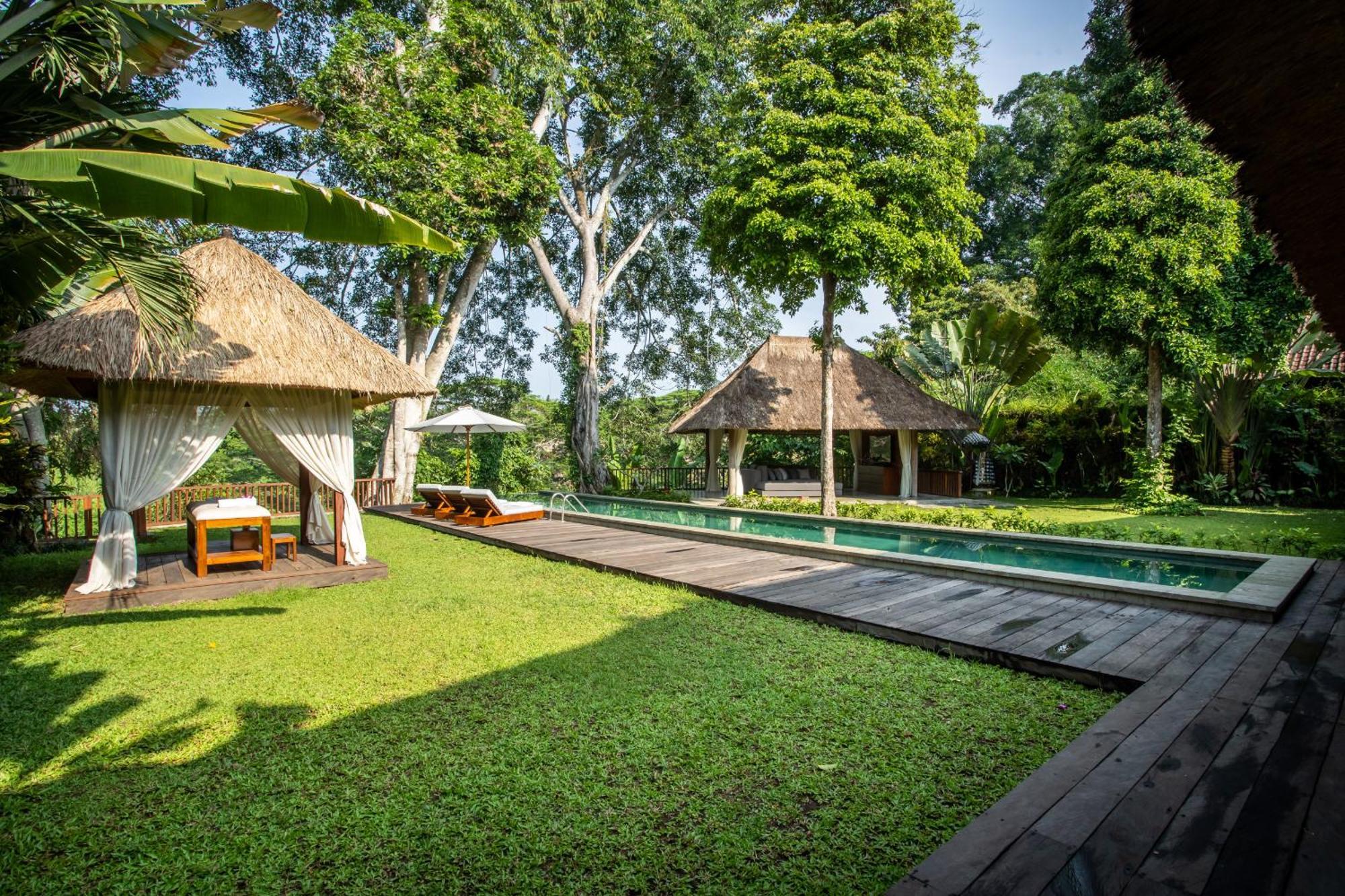 Estrada Villa